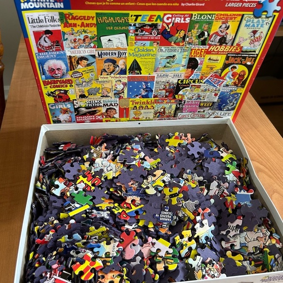 White mountain puzzle Things I read as a kid 1,000 pieces complete - Picture 2 of 5